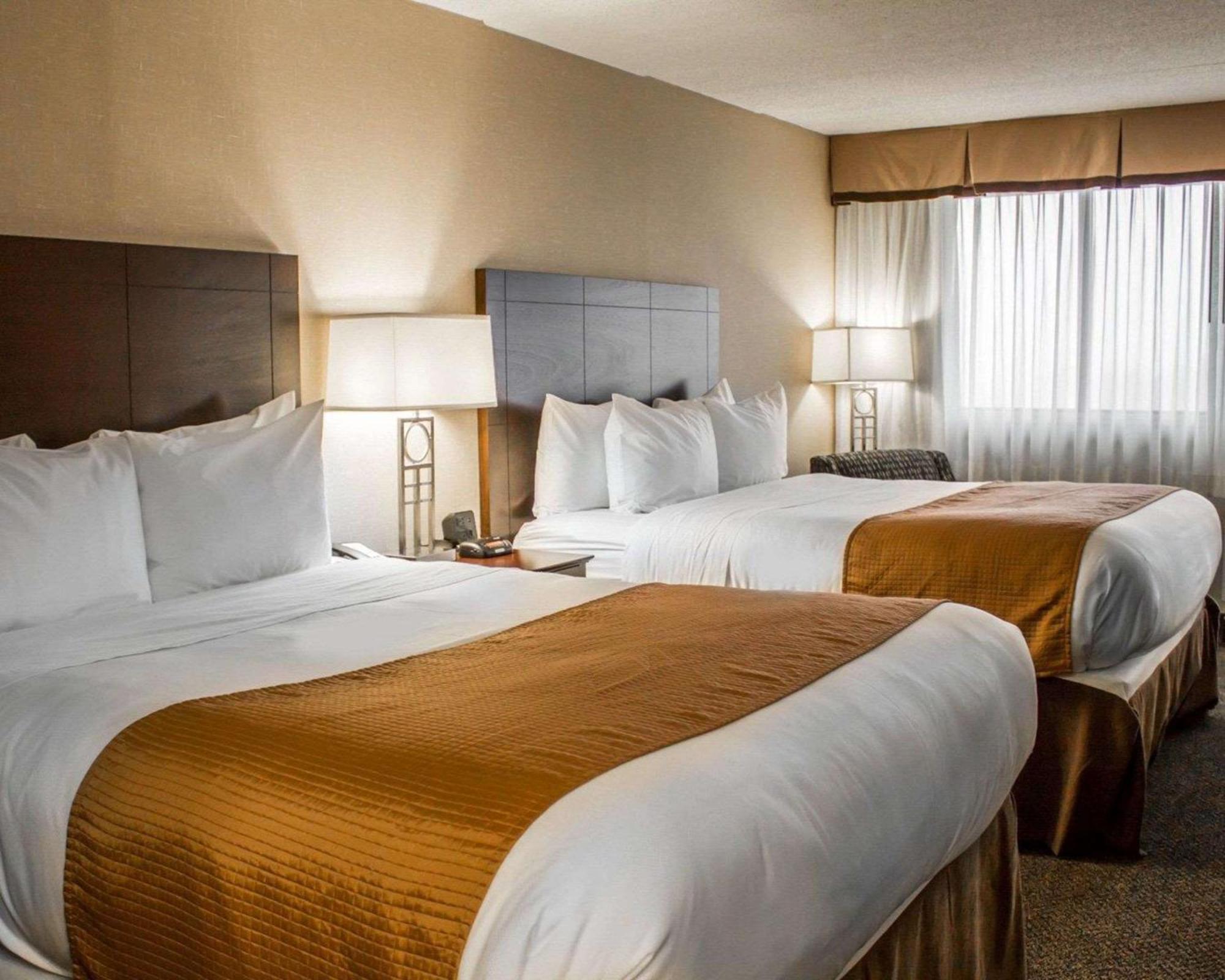 Comfort Inn & Suites Wadsworth Luaran gambar